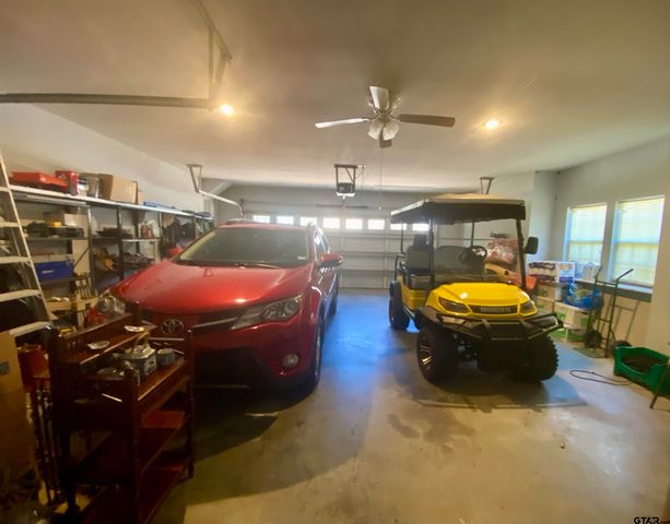 178 Pine Tree Unit B, Holly Lake Ranch, TX 75765
