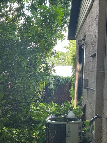 2887 DIVISION DRIVE N, St Petersburg, FL 33714