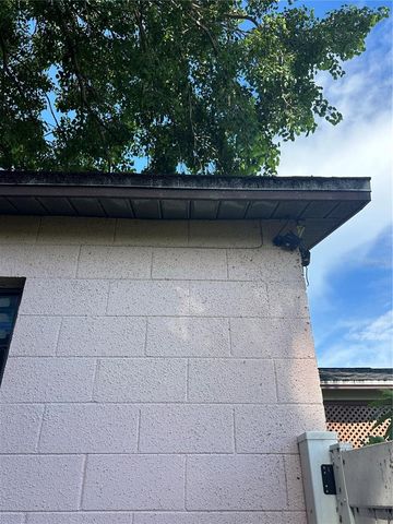 2887 DIVISION DRIVE N, St Petersburg, FL 33714