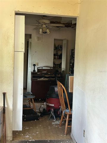 2887 DIVISION DRIVE N, St Petersburg, FL 33714