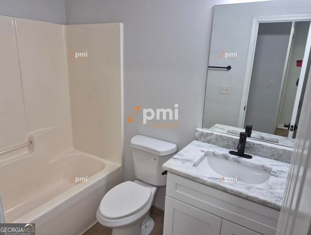 304 Klinetop Drive, Mcdonough, GA 30253