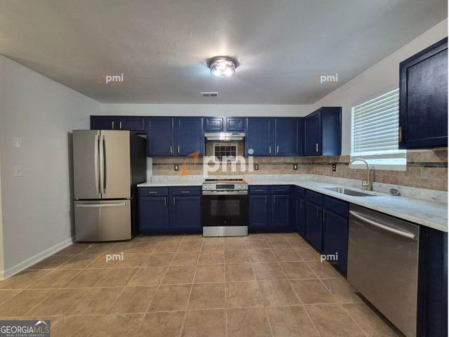 304 Klinetop Drive, Mcdonough, GA 30253