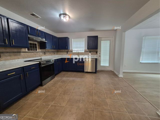 304 Klinetop Drive, Mcdonough, GA 30253