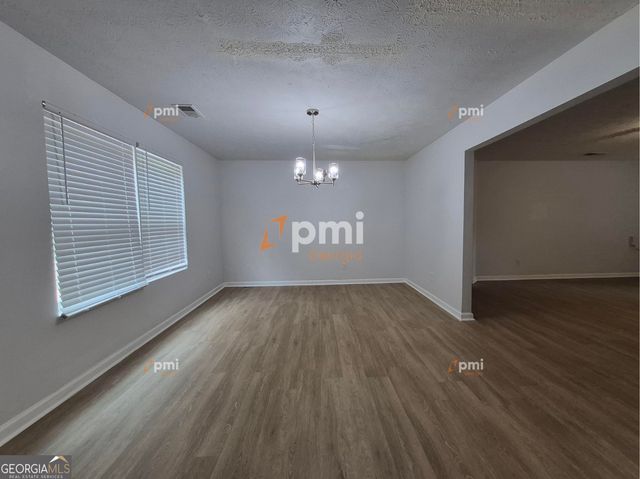 304 Klinetop Drive, Mcdonough, GA 30253
