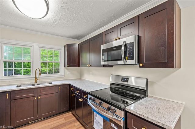 6248 Stanleyville Drive, Rural Hall, NC 27045