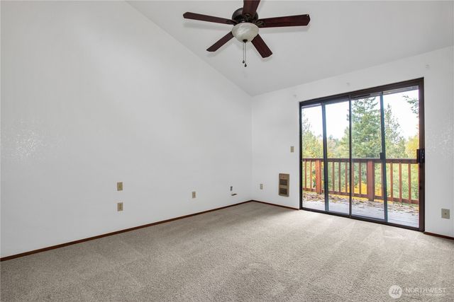 6541 Lake Saint Clair Drive SE, Olympia, WA 98513