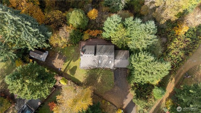 6541 Lake Saint Clair Drive SE, Olympia, WA 98513