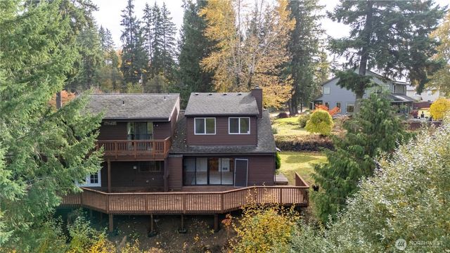 6541 Lake Saint Clair Drive SE, Olympia, WA 98513