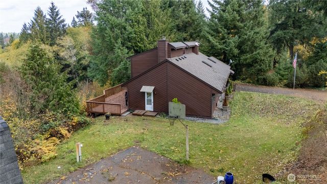 6541 Lake Saint Clair Drive SE, Olympia, WA 98513