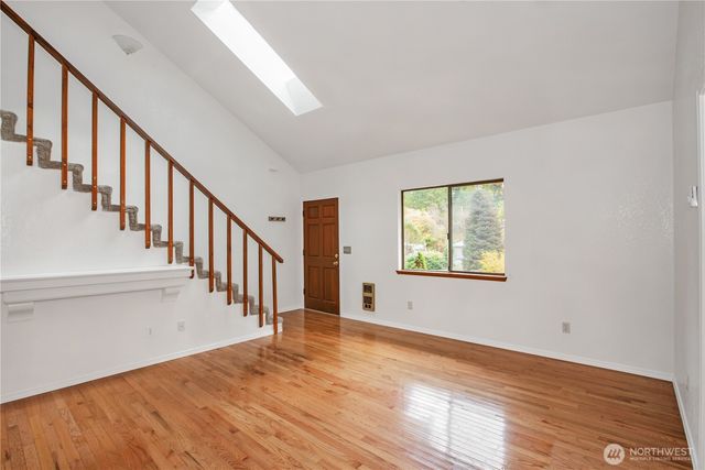 6541 Lake Saint Clair Drive SE, Olympia, WA 98513