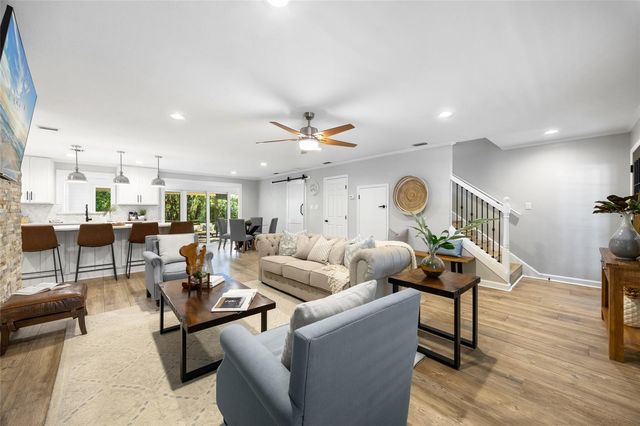1924 DOWN HOLLOW LANE, Windermere, FL 34786