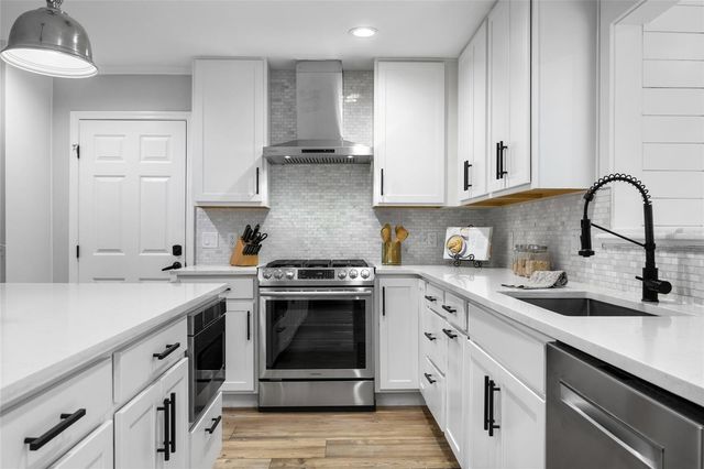 1924 DOWN HOLLOW LANE, Windermere, FL 34786