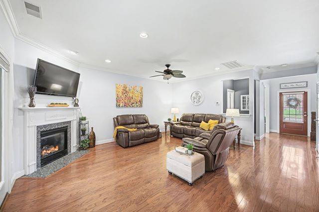 258 Pennystone Cir, Franklin, TN 37067