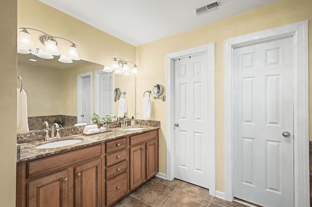258 Pennystone Cir, Franklin, TN 37067