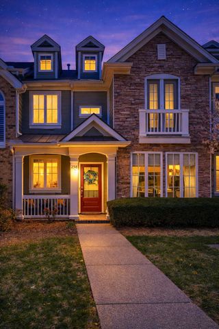 258 Pennystone Cir, Franklin, TN 37067