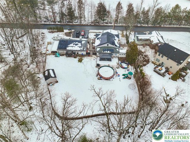 257 Hoffman Road, Bushkill Twp, PA 18091