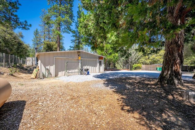5537 Bucks Bar Cir, Placerville, CA 95667
