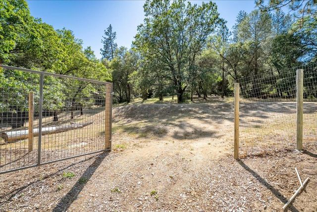 5537 Bucks Bar Cir, Placerville, CA 95667