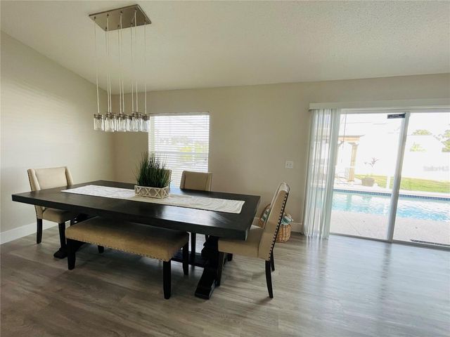 4497 SANIBEL WAY, Bradenton, FL 34203