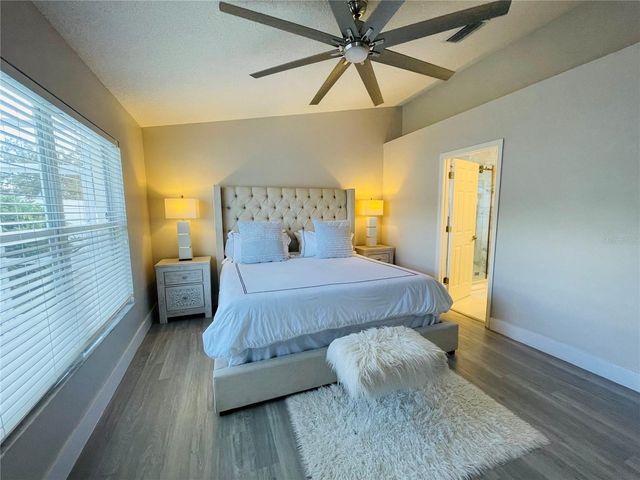 4497 SANIBEL WAY, Bradenton, FL 34203