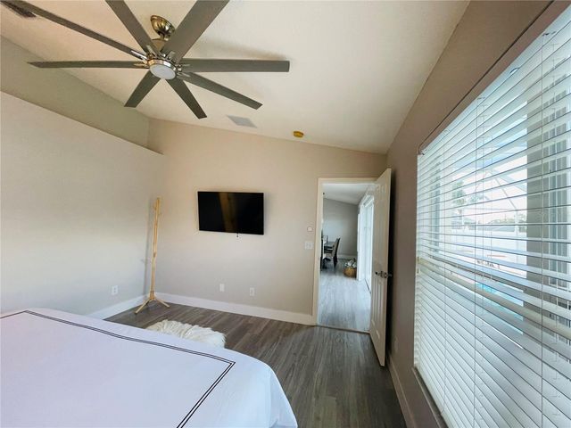 4497 SANIBEL WAY, Bradenton, FL 34203