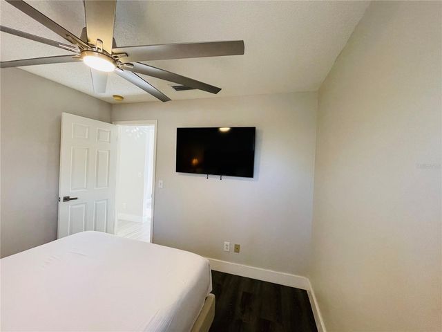 4497 SANIBEL WAY, Bradenton, FL 34203