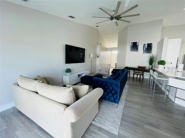 4497 SANIBEL WAY, Bradenton, FL 34203