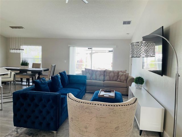 4497 SANIBEL WAY, Bradenton, FL 34203