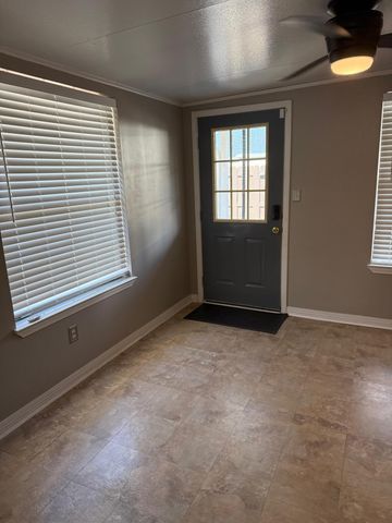 38 Ruby Circle, Mary Esther, FL 32569