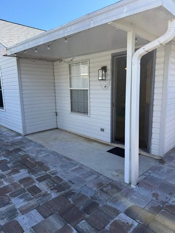 38 Ruby Circle, Mary Esther, FL 32569