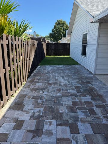 38 Ruby Circle, Mary Esther, FL 32569