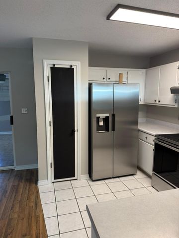 38 Ruby Circle, Mary Esther, FL 32569