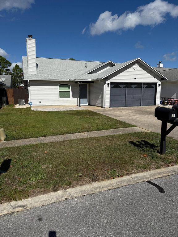 38 Ruby Circle, Mary Esther, FL 32569