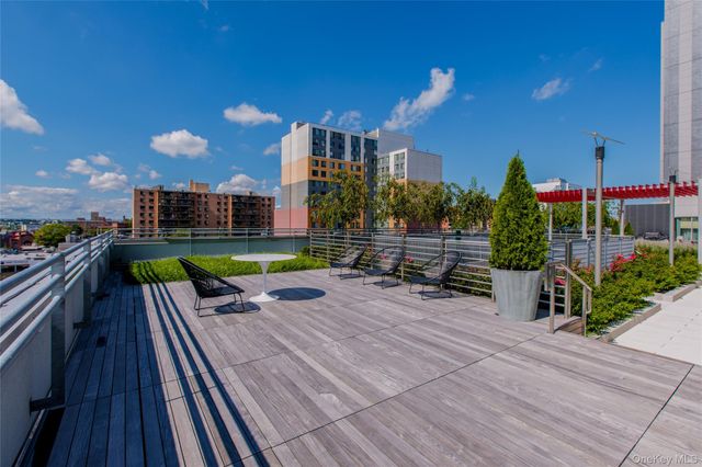 13835 39th Avenue 4B, Flushing, NY 11354