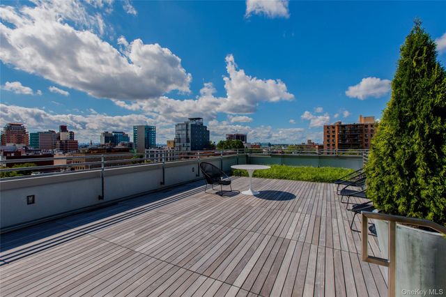 13835 39th Avenue 4B, Flushing, NY 11354