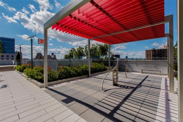 13835 39th Avenue 4B, Flushing, NY 11354