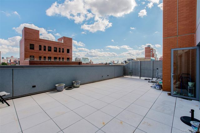 13835 39th Avenue 4B, Flushing, NY 11354
