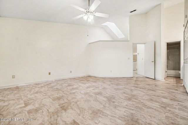 11285 LAKE MANDARIN Circle E, Jacksonville, FL 32223