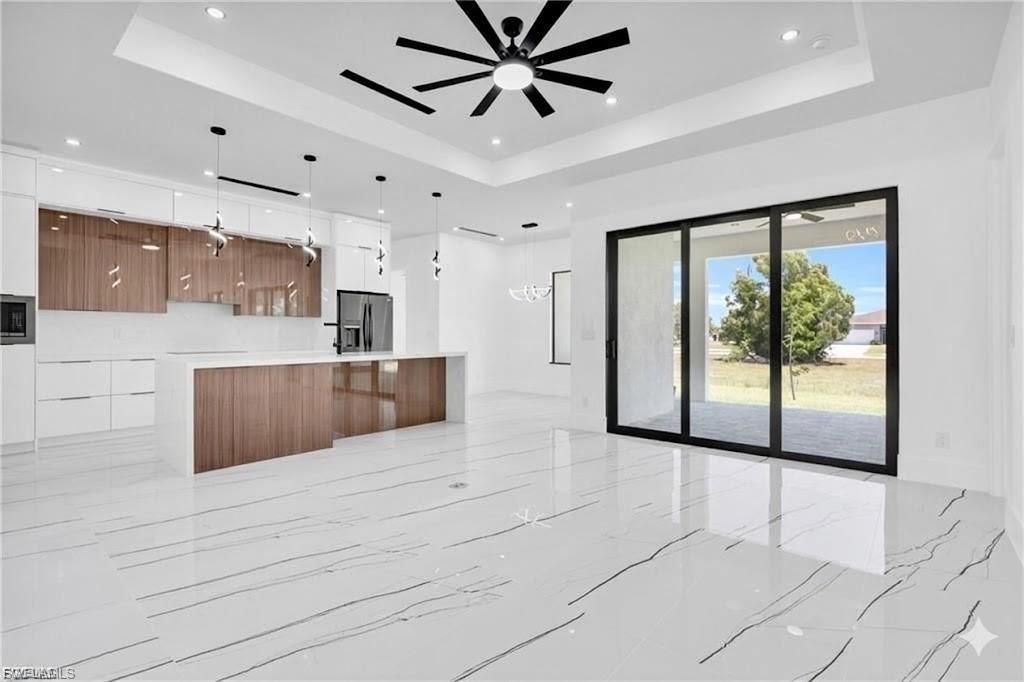 Image 20 of property listing at 322 NE 20th ST, Cape Coral, FL 33909