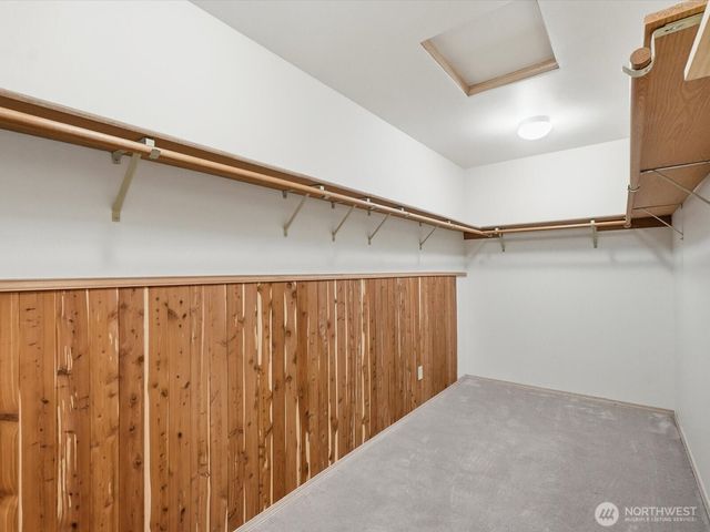 1835 S 251st Place, Des Moines, WA 98198
