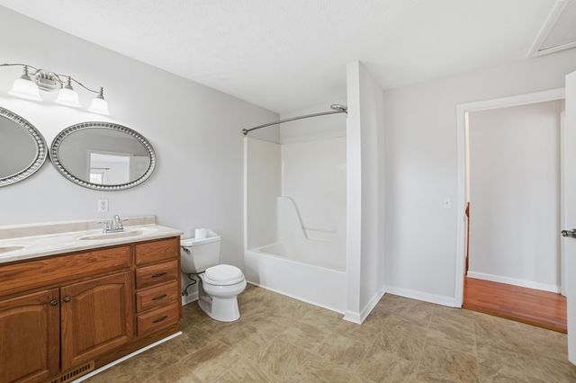 1130 Windsor Cir, Lyles, TN 37098