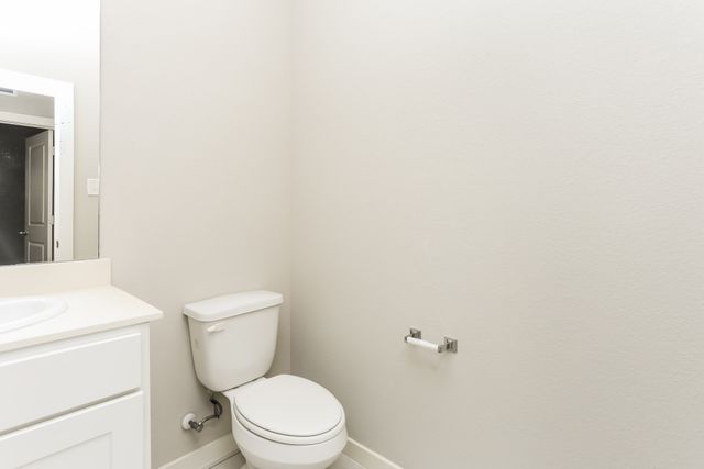 616 Ava Trail, Lewisville, TX 75057