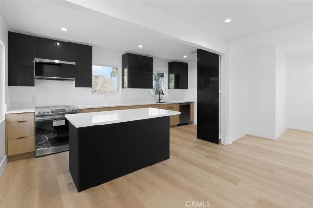 2485 Kellogg Park, Pomona, CA 91768