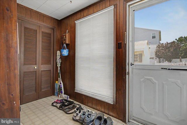 104 W SEVENTH ST, Bridgeport, PA 19405