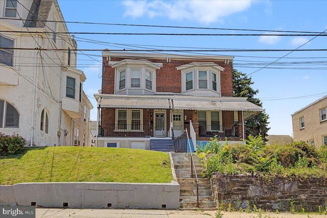 104 W SEVENTH ST, Bridgeport, PA 19405