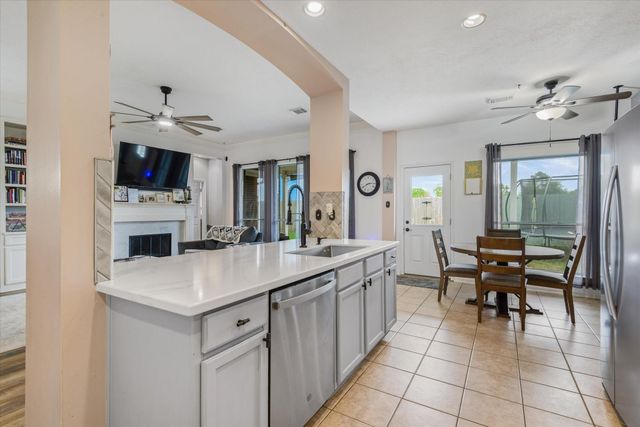 5135 Candlewood Drive, League City, TX 77573