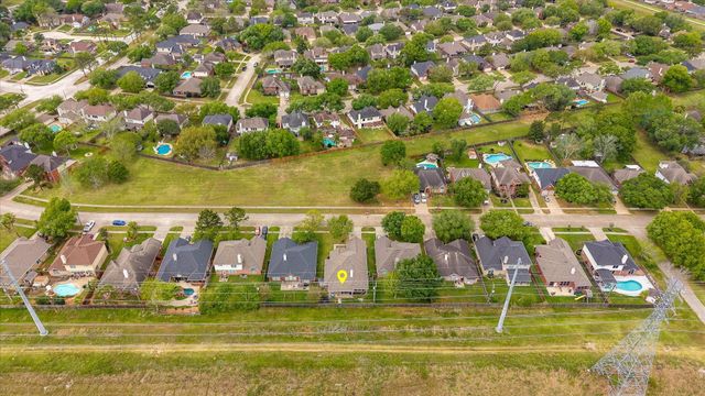 5135 Candlewood Drive, League City, TX 77573