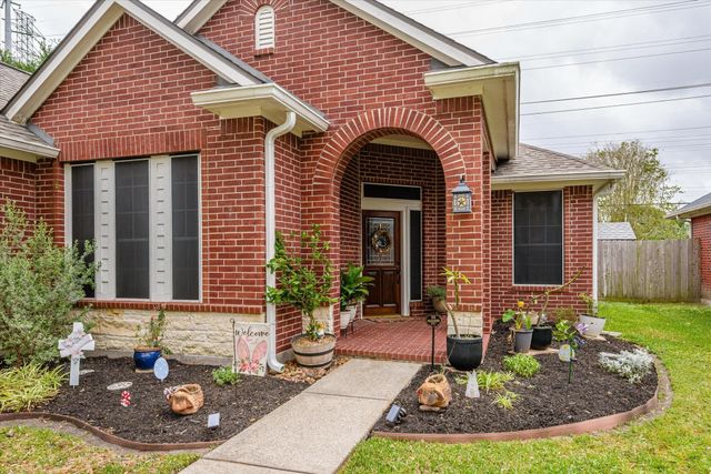 5135 Candlewood Drive, League City, TX 77573