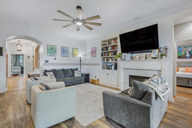 5135 Candlewood Drive, League City, TX 77573