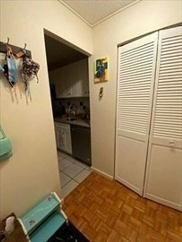 44 Washington St 401, Brookline, MA 02445